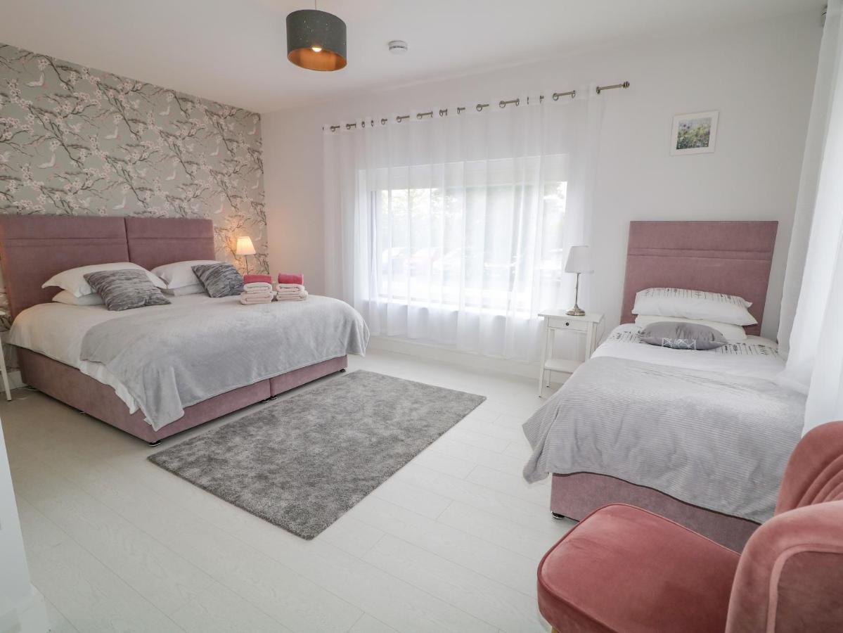 Villa Wee Andy'S Buncrana Esterno foto